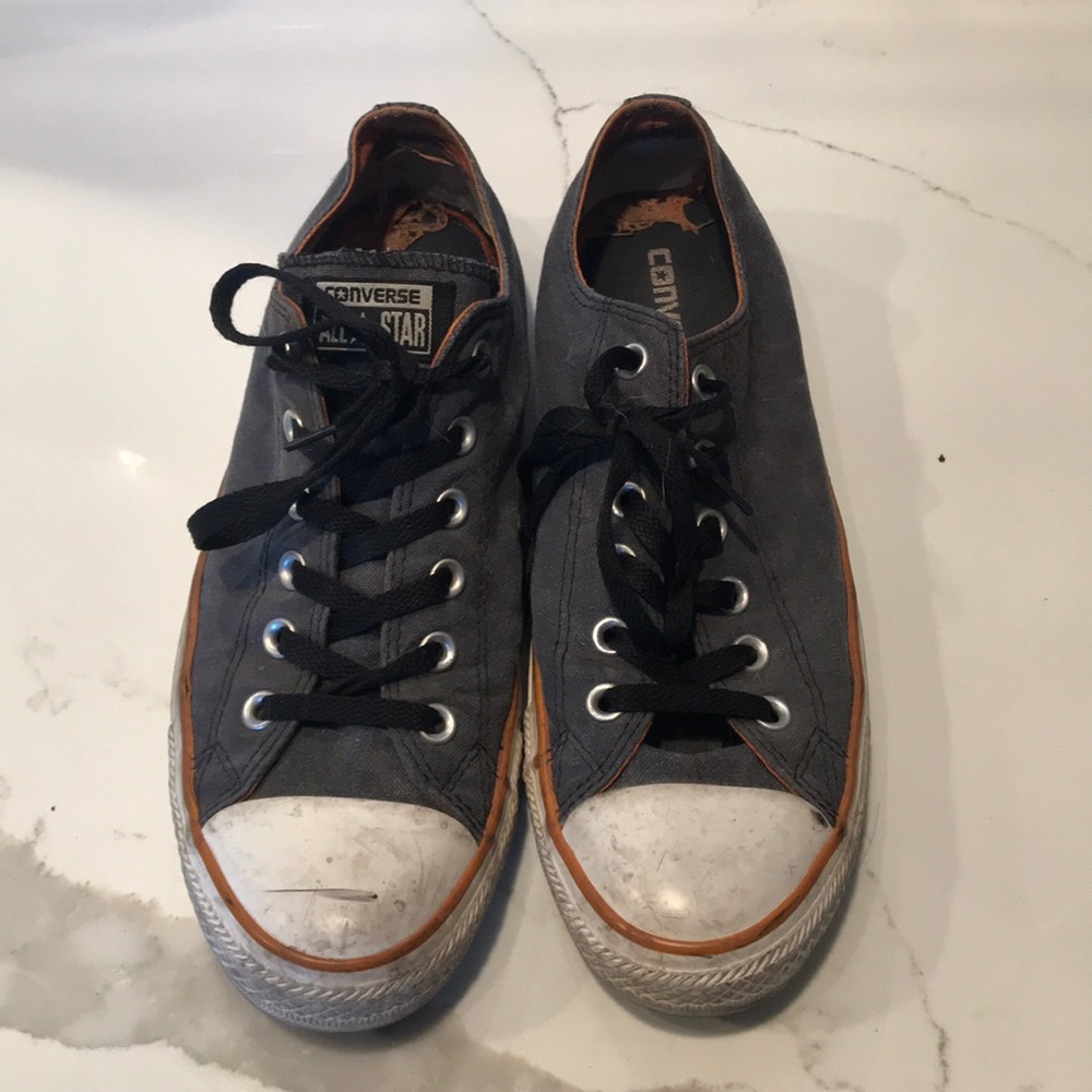 Converse Low Top